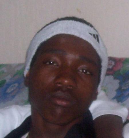 ahmed un otre de mes tits cheri t trp sympa jtd jtm grave!!