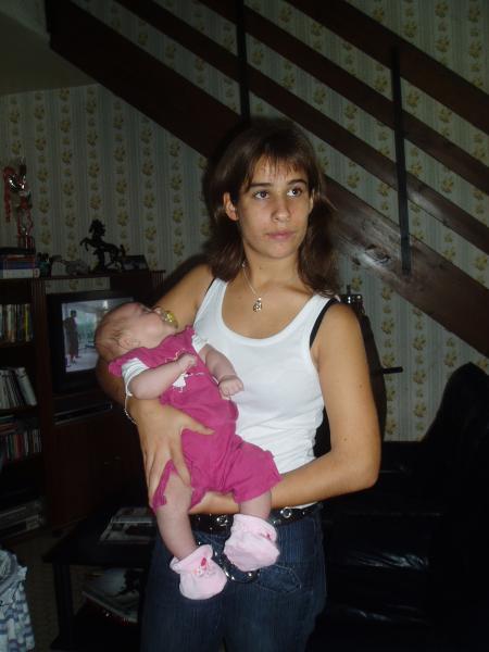 Laura et sa tite soeur Sandra!